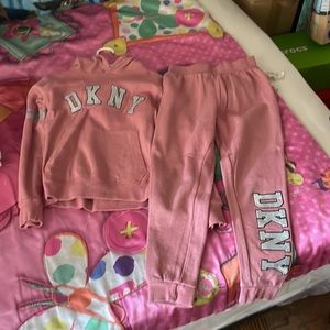Dkny sweatsuit